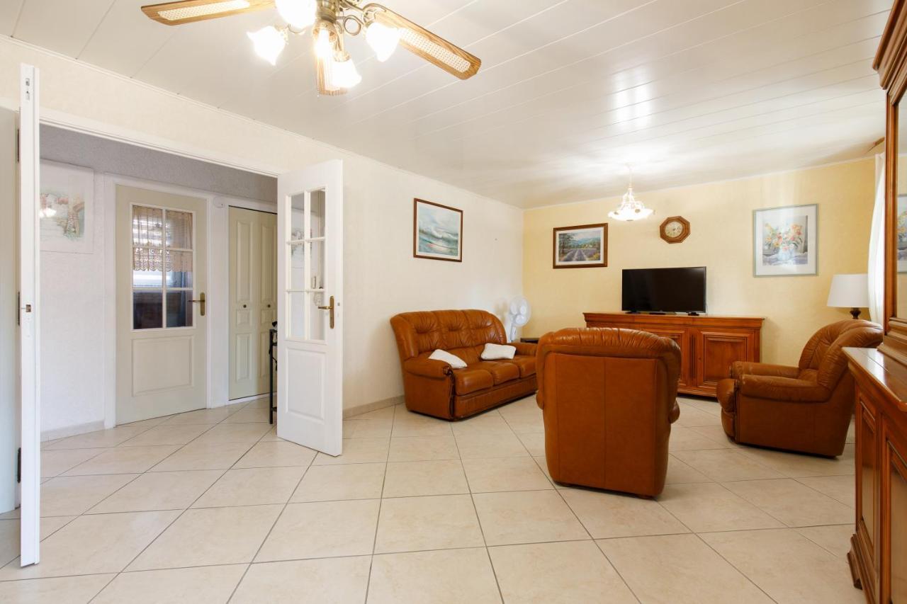 Villa Carole Yourhosthelper. Roquebrune-sur Argens Kültér fotó